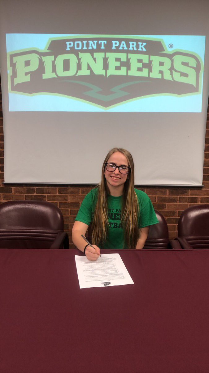 SVIsoftball's tweet photo. #signingday CONGRATS to our second baseman katie proof! @kp_1213 https://t.co/DbPqM7hKQD