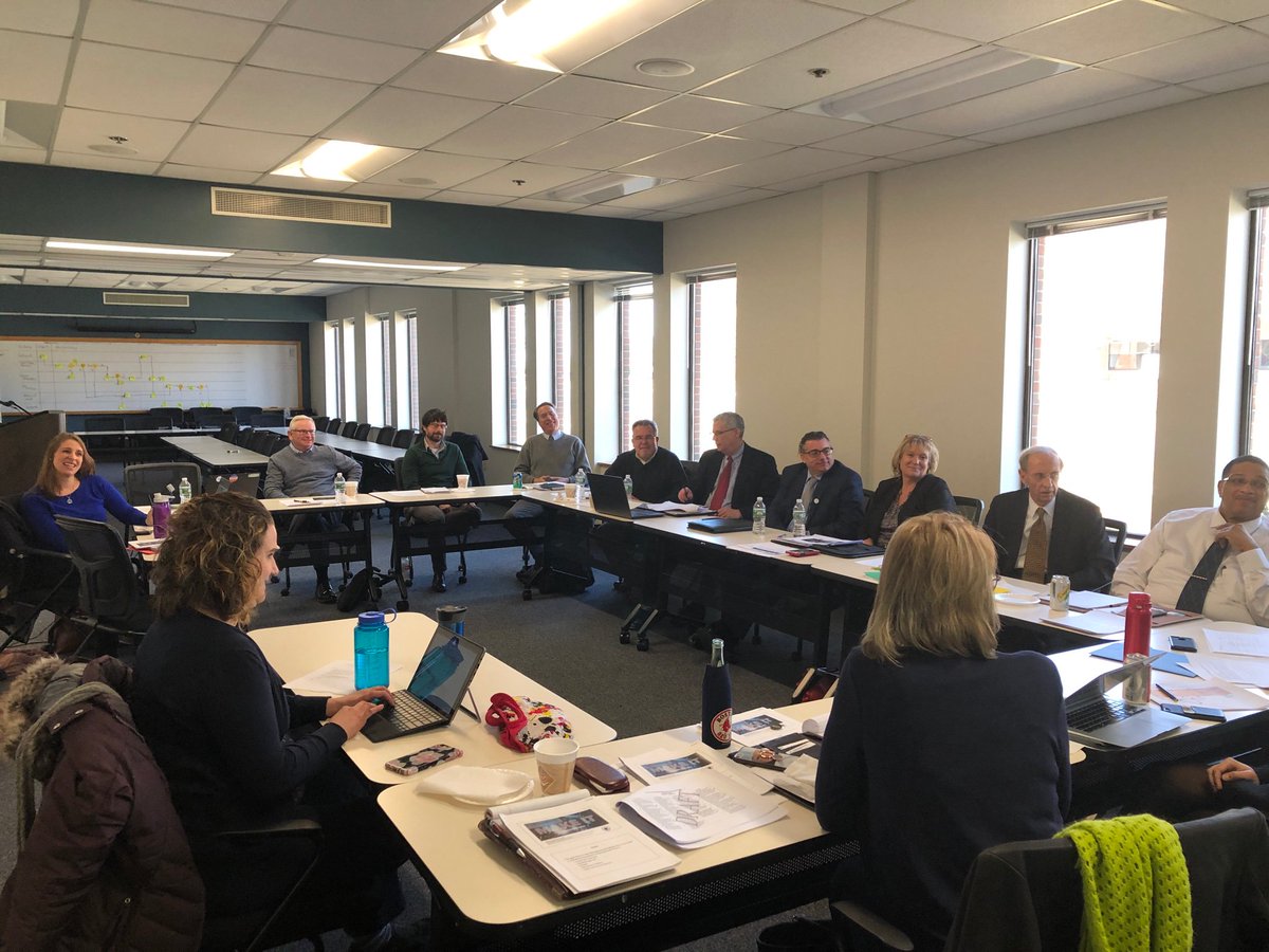 GNBWIB's tweet photo. Think tank at the #MTC Westborough MA #EOHED Manufacturing SWOT Analysis #MassHireWorkforceBoards #MassMEP #CommCorp #DOE https://t.co/SF7Jg9LTRz