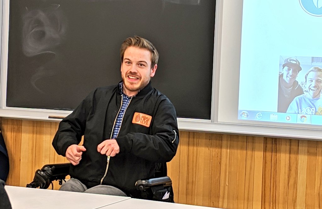 "You haven't come this far, to come this far." 

Always a pleasure to have <a href="/RyanBenoit93/">Ryan Benoit</a> with us in #SPAD4106. An <a href="/LU_SPAD/">SPAD @LaurentianU</a> grad and a power user on social media growing his brand The Positive Inception.