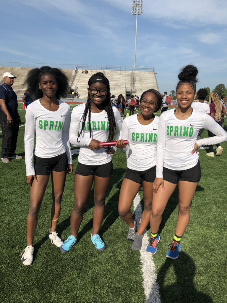 mightylionxc's tweet image. JV girls 4x400 meter relay Champions! @LionsSpring