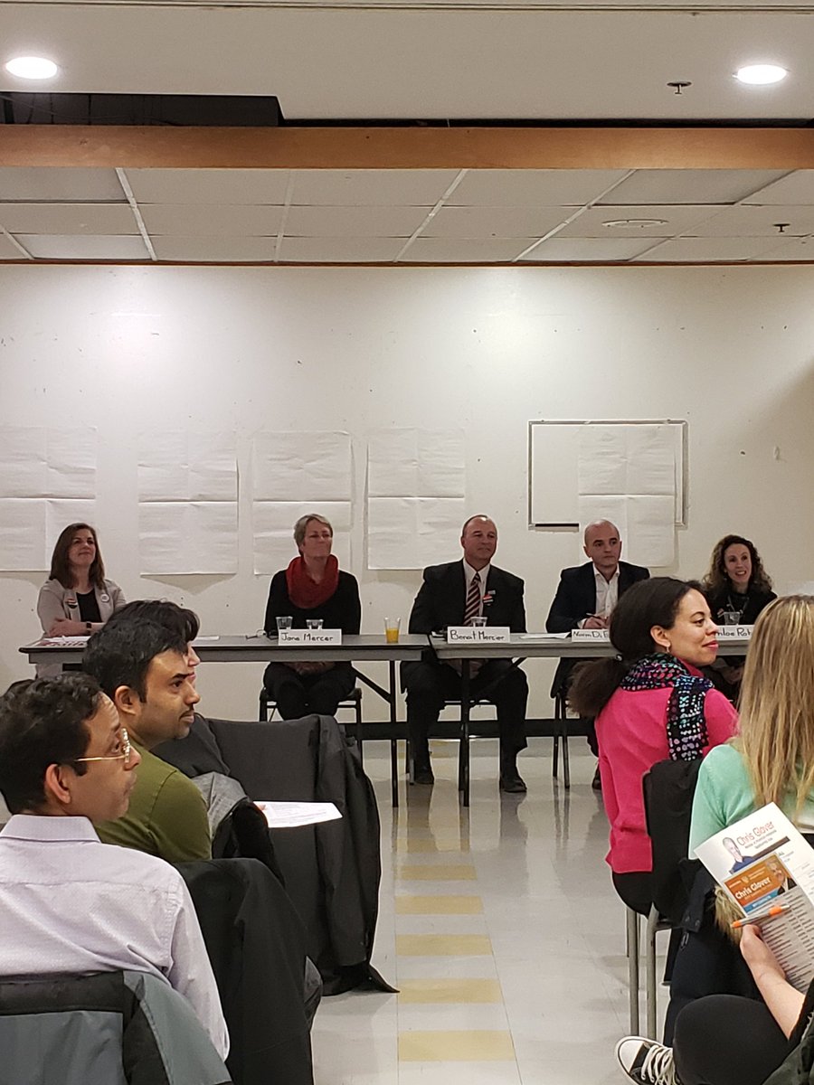 chrisglover's tweet photo. A full house at our education town hall. These cuts are not going to benefit Ontario and Ontarians are fighting back! @Steph4schools @normsworld @TDSB @TCDSB @TCBCC @ACEPO @AFOCSC #NoCutsToEducation #onpoli https://t.co/3GCZ8RmlXT
