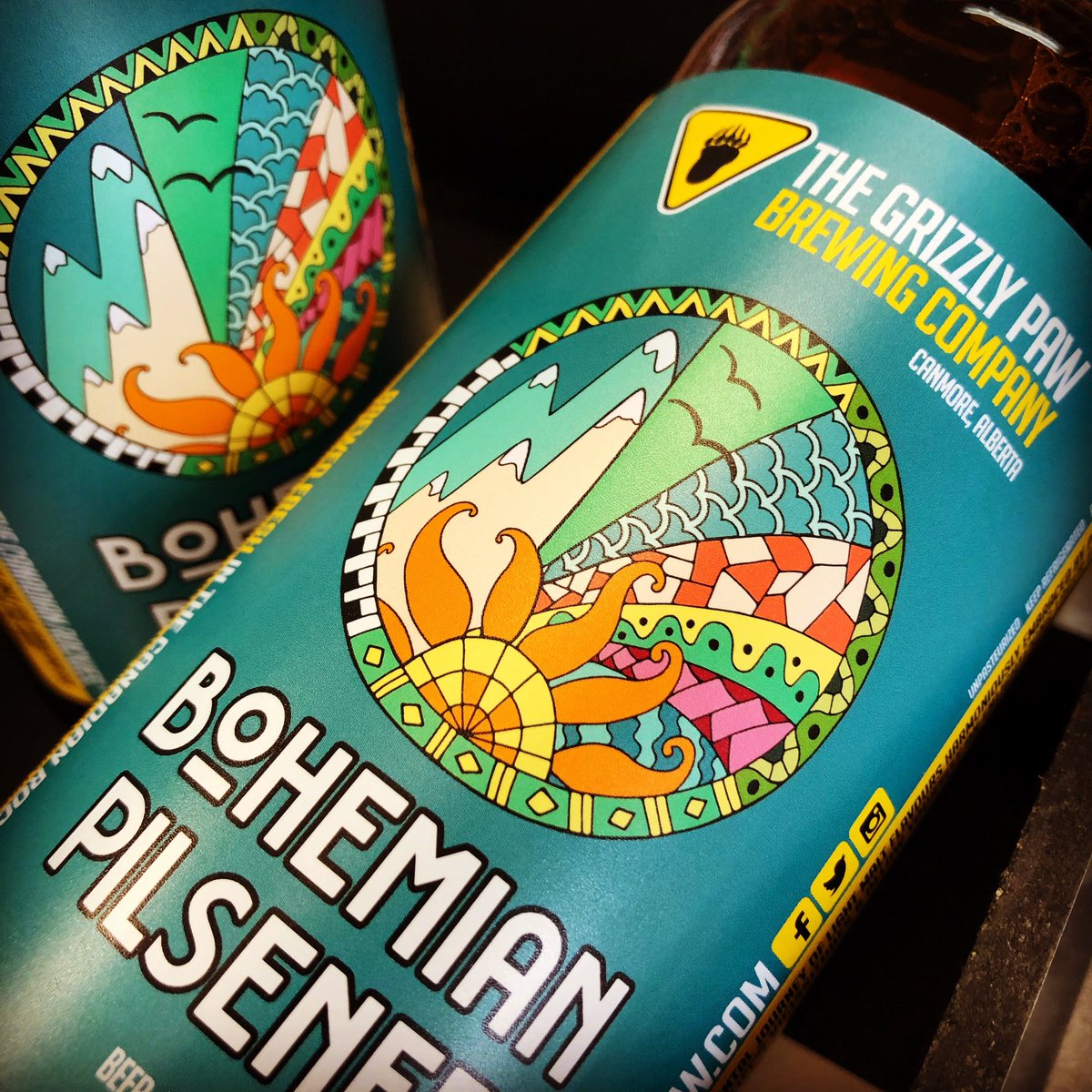SundanceWine's tweet photo. IT’S JUST A GREAT BEER FROM A GREAT FAMILY...! Not quite the Queen lyrics but we tried. #craftbeer #beer #abbeer #abbreweries #albeerta #drinklocal #canmore #mountainbeer #spring #bohemian #pilsner #dotheDANCE https://t.co/THyv6DLXdp