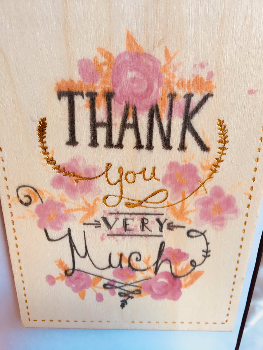 kmljjj's tweet photo. Another break room kindness box going out tomorrow morning @boltonnhsft
#AcuteAdultCareDivision
#kindesstoyourcolleagues
#Lookingafteroneanother
Loving the fact that teams are replenishing these for eachother ... once we start them off 🙌
@bridgetlees1 https://t.co/d8fsPoEycx