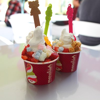 StevenAntonioo's tweet image. So I never eat mixed fruit flavors like this but I was peer pressured into y’all. But I honestly have to say it was super yummy! #la #frozenyogurt #coconut #bliss #pistachio One big way to my ❤️ is frozen yogurt. 👶🏼🤤🍬🍨🥰