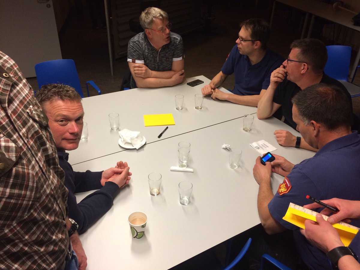 🏡 Afsluiting van project woningchecks 18-minuten-plus gebieden ✅ Bijna 1700 woningen bezocht. Ruim 1000 checks uitgevoerd en daarvan heeft 96% nu werkende rookmelder(s) hangen! Dank aan alle collega’s die op pad zijn geweest! 👏