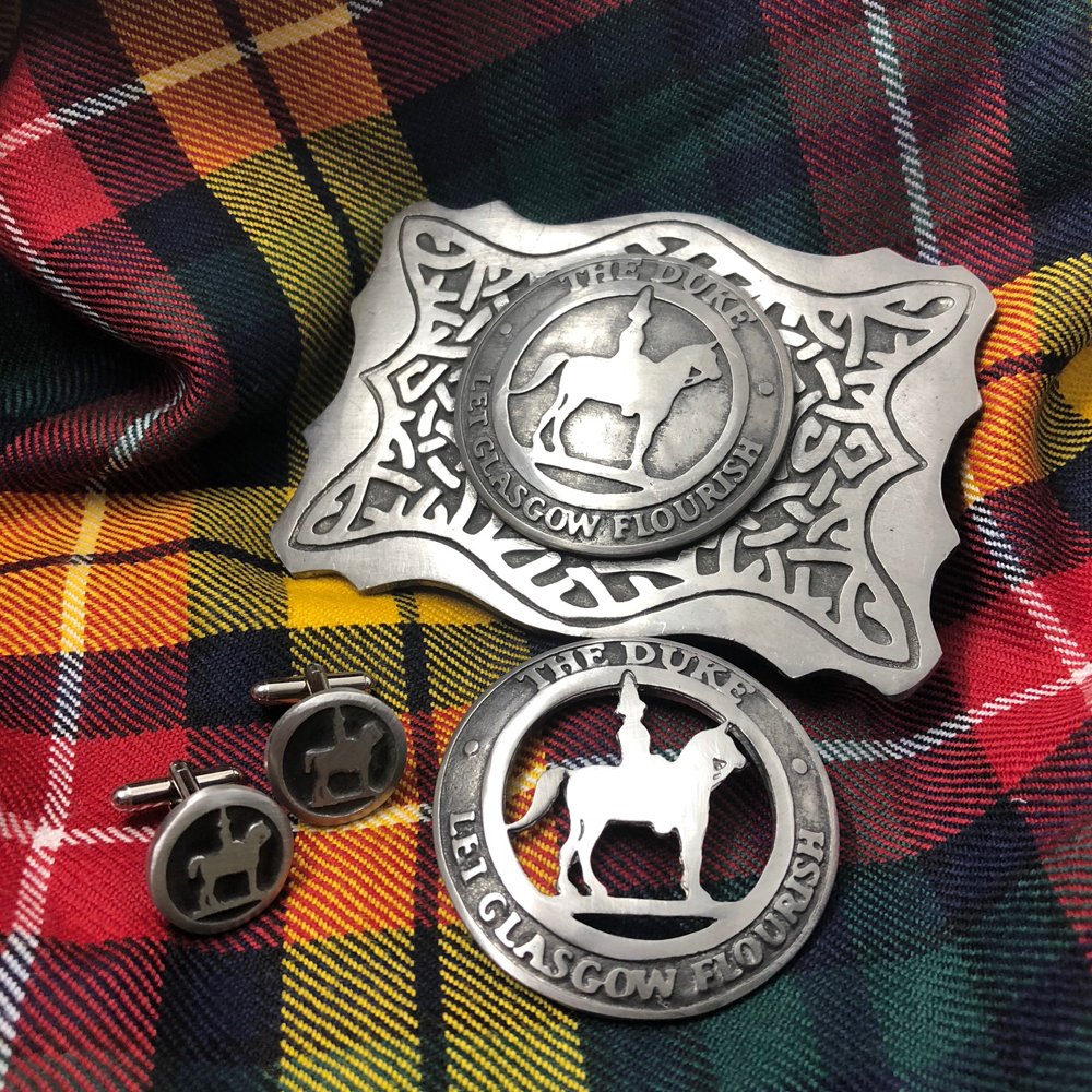 BraveScotGifts's tweet photo. Do you know we have our own range of commissioned jewellery? All hand made in #Scotland by our pals at the #Pewtermill
#madeinscotland #scotlandmap #robertthebruce #dukeofwellington #glasgow #scottishgifts https://t.co/5L87rqLejZ