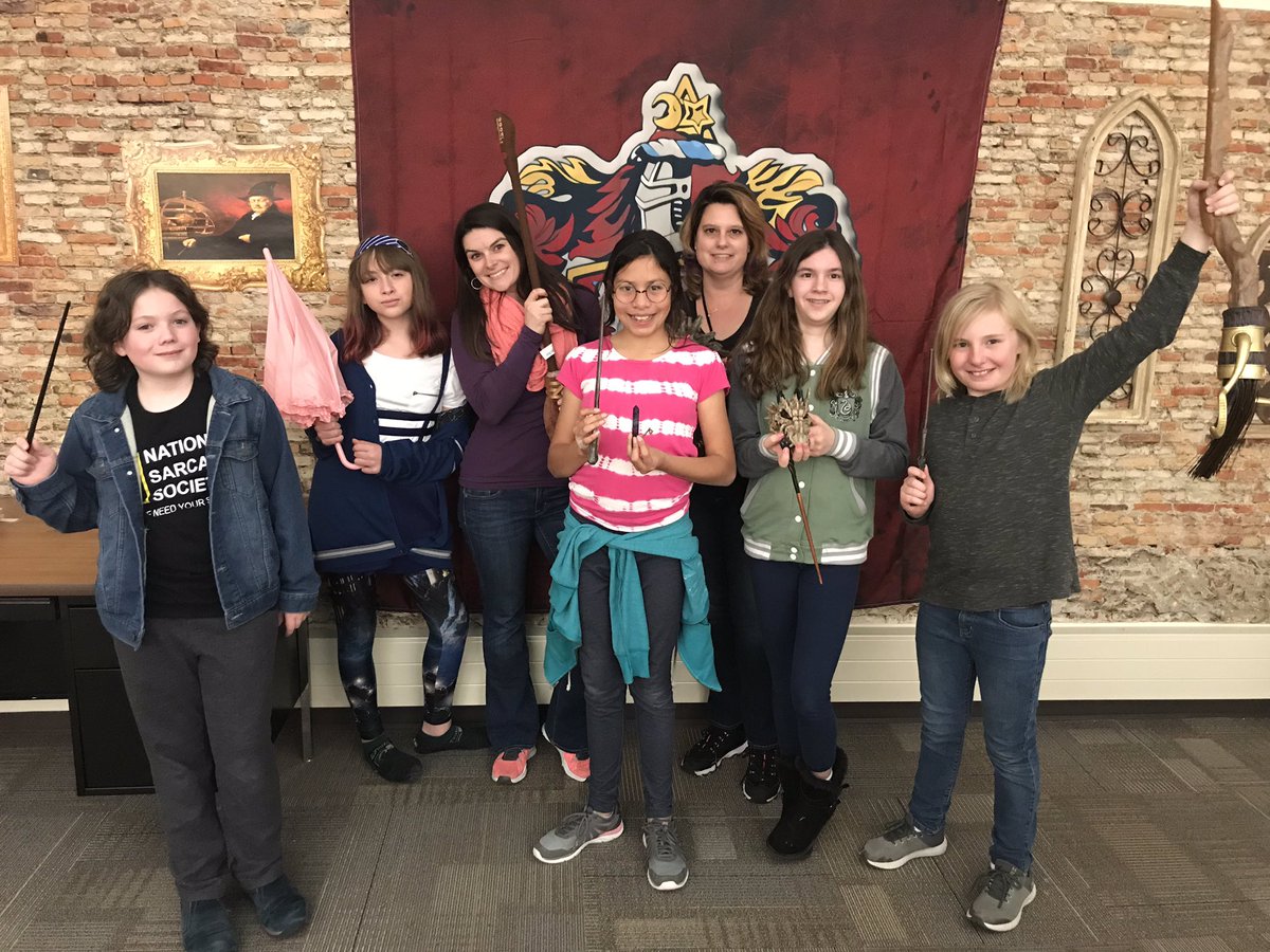 Shaver017's tweet photo. @BromleyHawks Over Spring Break Ms. Perkins and students from the Harry Potter Club participated in a Harry Potter Escape Room! They escaped! #synergize #celebrateourgenius https://t.co/hyyPHKqYsJ