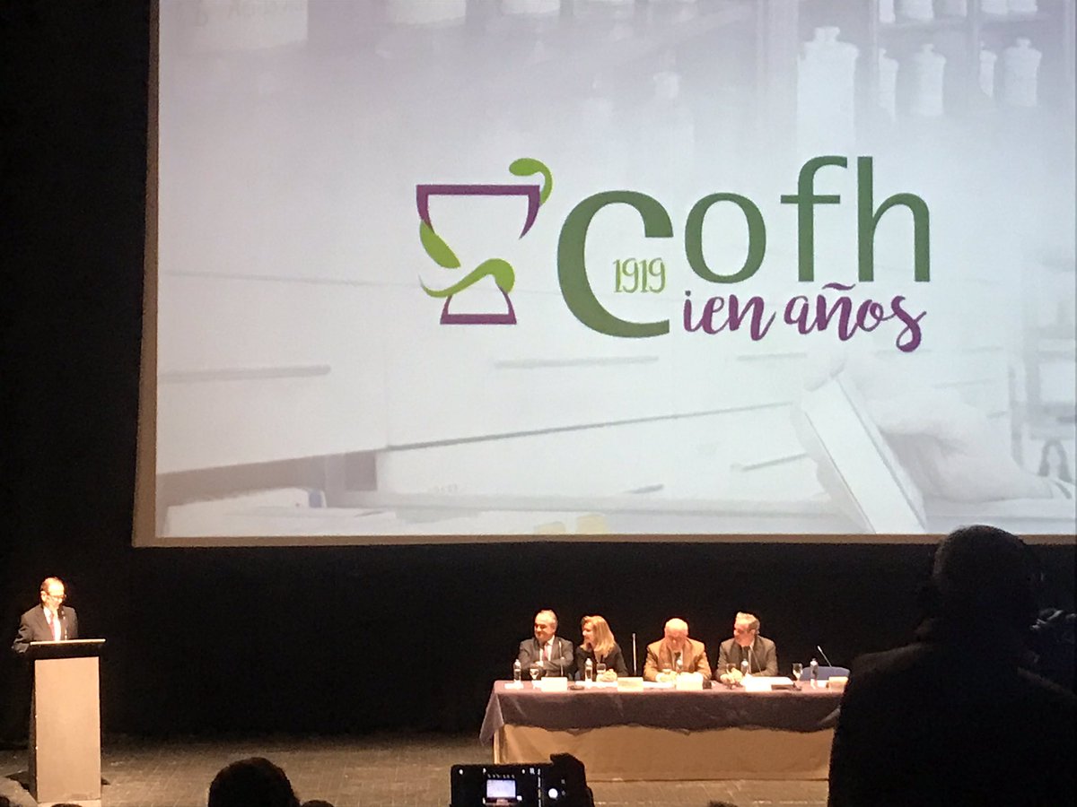 Nuestro presidente Francisco Peinado #100COFH impresionado y emocionado con este dia. Te lo mereces papa!