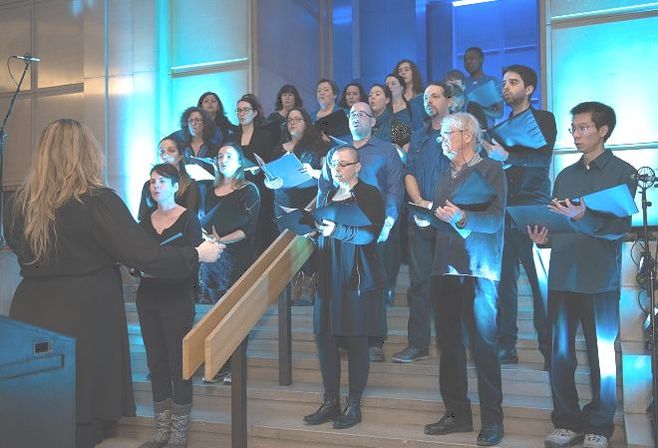 UdeM_francais's tweet photo. Demain, deux activités à ne pas manquer : la répétition publique de #Chorum, la chorale communautaire de l'@UMontreal, et l’inauguration d’une microbibliothèque par la @FSEUdeM #Francofête. Plus d’informations : 👉https://t.co/qPhMR3rMVN https://t.co/HPmKuaqz6m