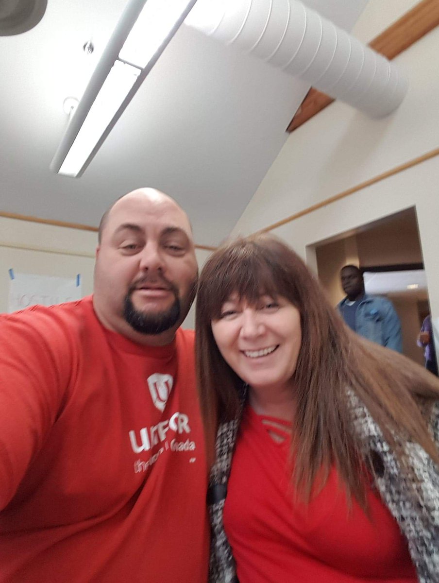 unifor636mel's tweet photo. #workersrightswednesday #wearred #handsoffworkerrights @fordnation @OntarioPCParty https://t.co/ud9kgXS1t9