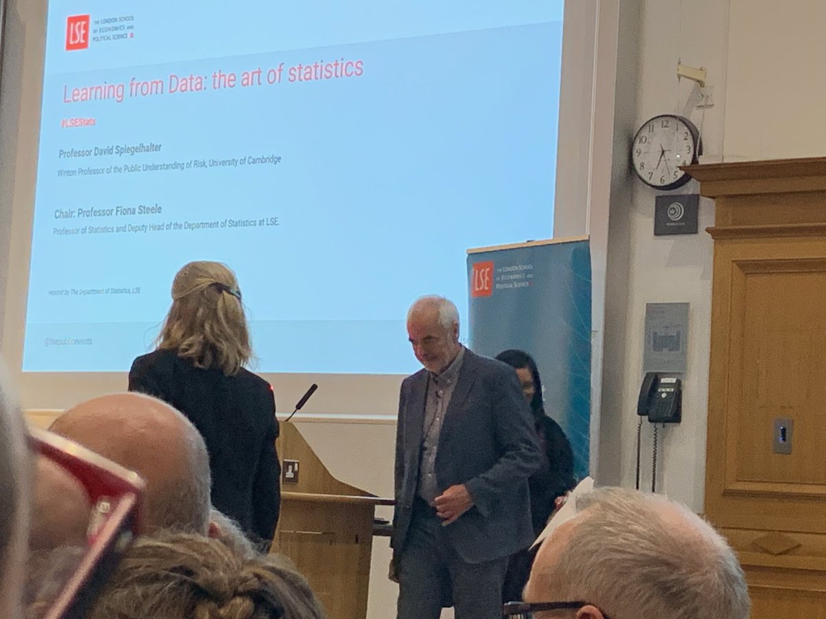 #LSEStats. Very engaged audience for Public Lecture given by Professor David Spiegelhalter about how stats are used to influence public behaviour
