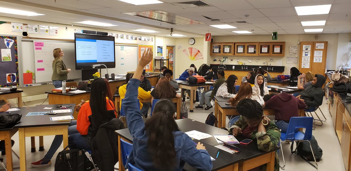 Our motivated Magnet students are taking after-school courses w/ Johns Hopkins physicians, surgeons, and researchers to become Lung Health Ambassadors for their community. Thank you Dr. Galiatsatos <a href="/panagis21/">Panagis Galiatsatos, MD, MHS</a> <a href="/BCPS_Magnet/">BCPS Magnet Programs</a> <a href="/wjz/">WJZ | CBS Baltimore</a> <a href="/BaltCoPS/">Baltimore County Public Schools</a> @centerbreathe #LungCancer #Health #lung
