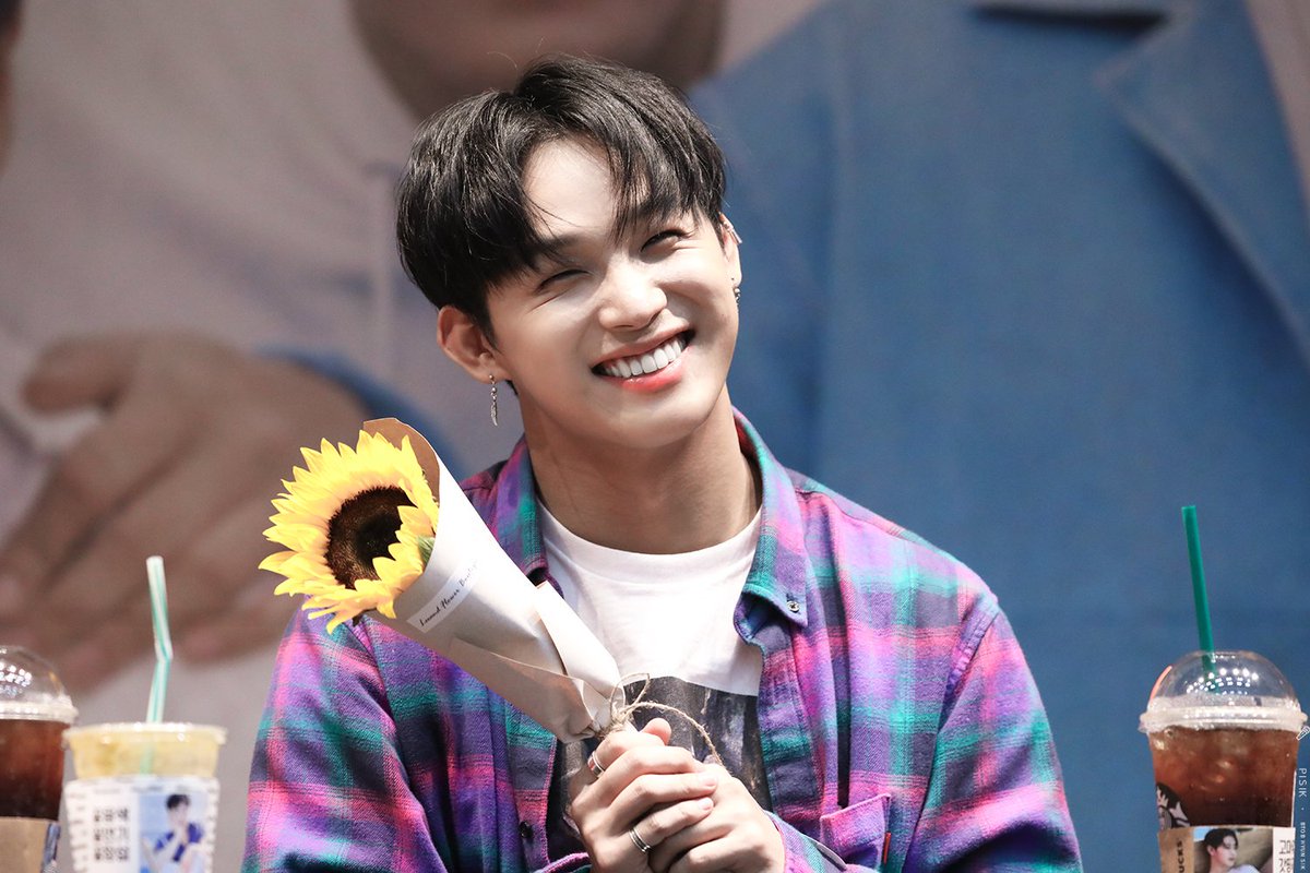 LeeChangsubBR's tweet photo. Melodies !! Sigam a @HyunsikBrasil uma fanbase novinha do Hyunsik para vcs darem muito amor !!! 💙💙💙 https://t.co/XeysRiheQ3