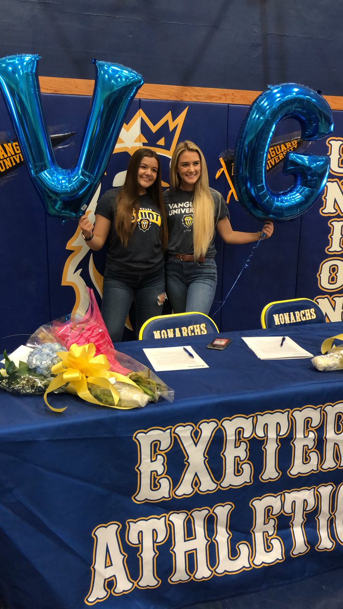 euhs_cheer's tweet photo. And it’s official! 💙💛🦁 https://t.co/1CfdWxWeDb