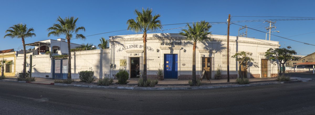 TheAgencyBaja's tweet photo. El Angel Azul | Centro | La Paz | Offered at $1,250,000 | Listed by @alextodossantos and Joanne Watson Berkowitz
El Angel Azul is a beautifully restored landmark in the heart of downtown La Paz. #investment #lapaz #elangelazul #theagencytodossantos
👉 https://t.co/6Ce8HMG985 https://t.co/jK7k4ezJ03
