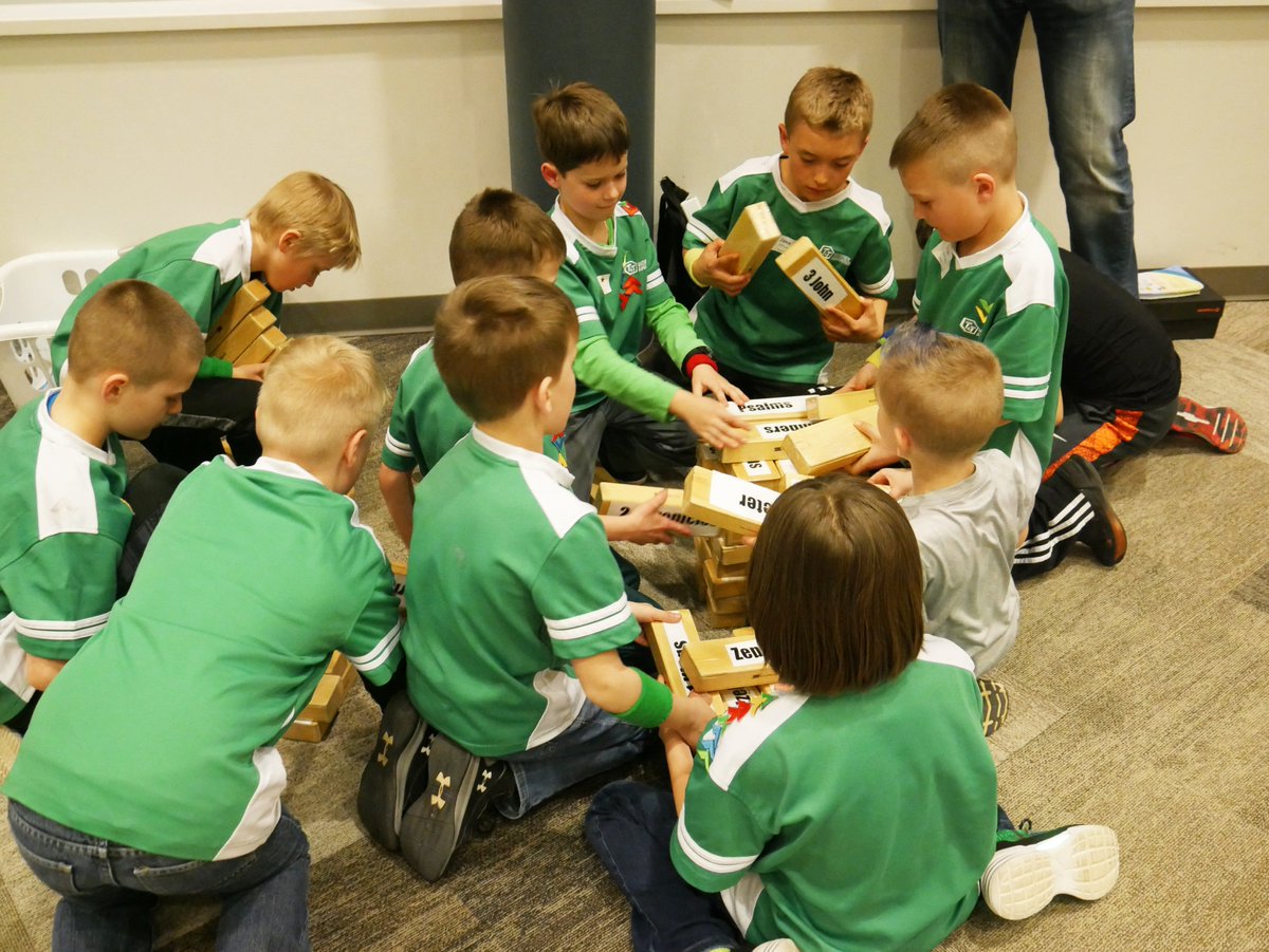 aacdl's tweet photo. From donut-on-a-string in T&amp;T, to an obstacle course in Cubbies, all our Awana kiddos had a great time this Tuesday! It was move-up night, so the oldest of each group moved up to experience what the next step in their Awana journey will look like! #AACDiscoveryland https://t.co/KjsEEbPLR8