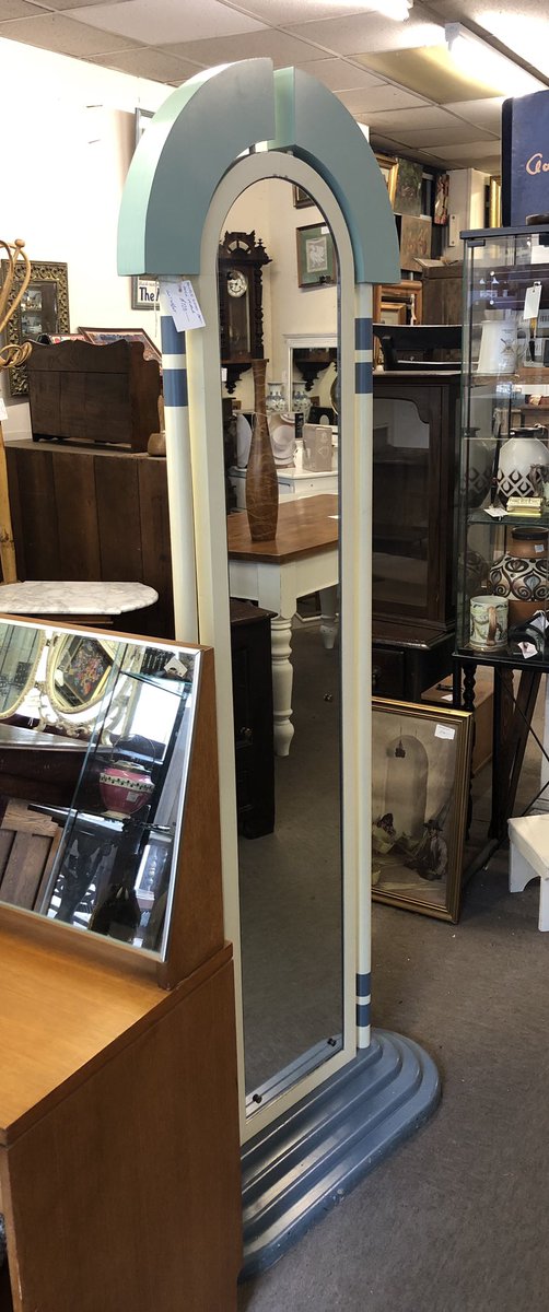 MatlockAntiques's tweet photo. Double Sided Art Deco Mirror £128 #matlockantiques https://t.co/7xv0omqjM1
