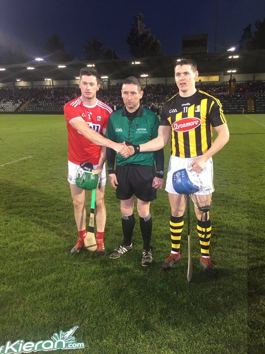 OfficialCorkGAA's tweet photo. The Cork and @KilkennyCLG captains prior to the game along with referee Fergal Horgan (@TipperaryGAA ) #FriendsOfKieran #GAAfamily @friendsofkieran https://t.co/KXH6xWx0SB