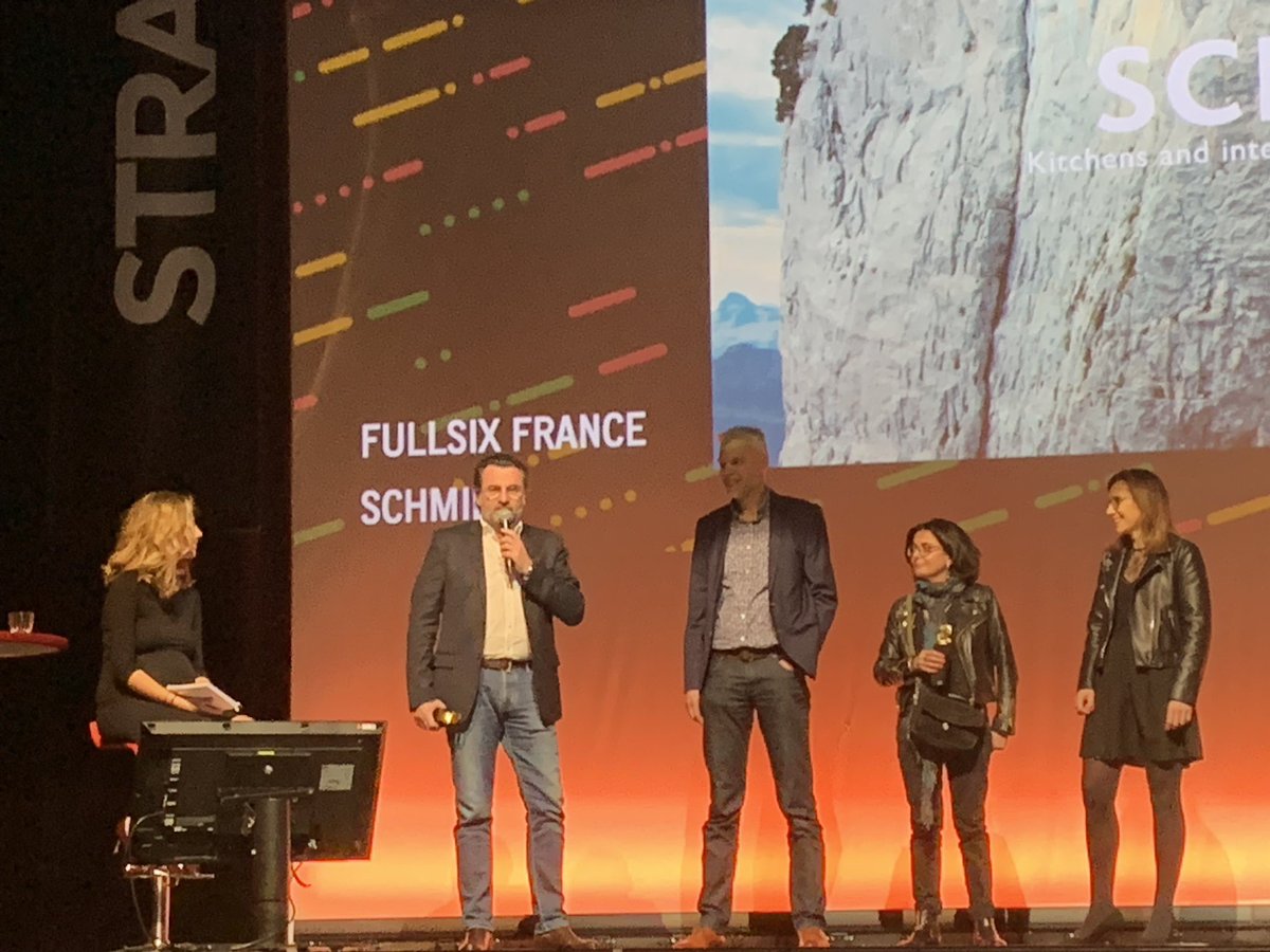 Et bim !!! Prix or #filmlong #gpstrat <a href="/FullsixGroup/">Fullsix Group</a> <a href="/Schmidtofficiel/">Schmidt</a> @HavasGroup ! Bravo à toutes les équipes ! Un web doc unique pour une expérience client unique et VRAIE #nofake  🎉🎉🎉