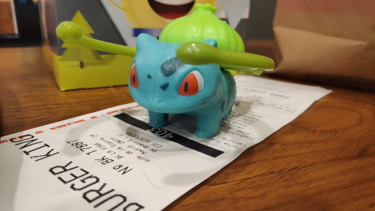 figuras detective pikachu burger king