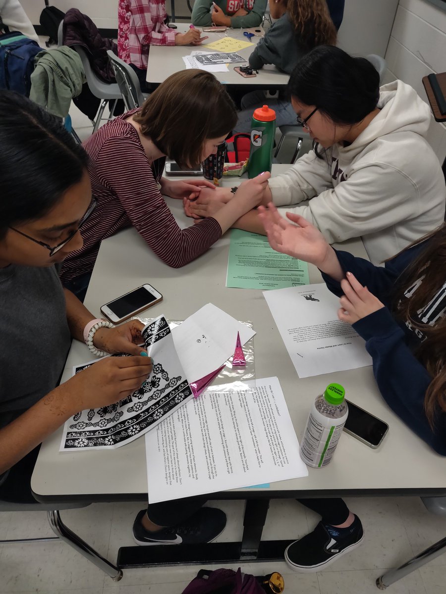 fatmifhs's tweet photo. Thanks to our creative participants and the fabulous Srija K. and Cristi Goldberg for their hard work in helping me plan and present our Henna Hands workshop for the #fhswellness fair. @fhseaglesnest #lcps19 https://t.co/0C0TPjtr35