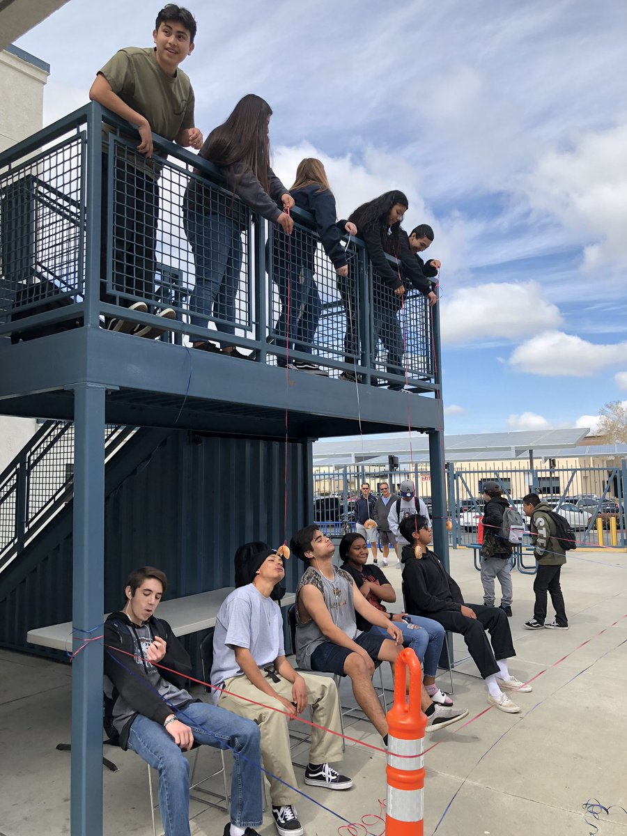 SilveradoEagles's tweet photo. Donut Races! #thanksASB! https://t.co/y31dlW0DIt