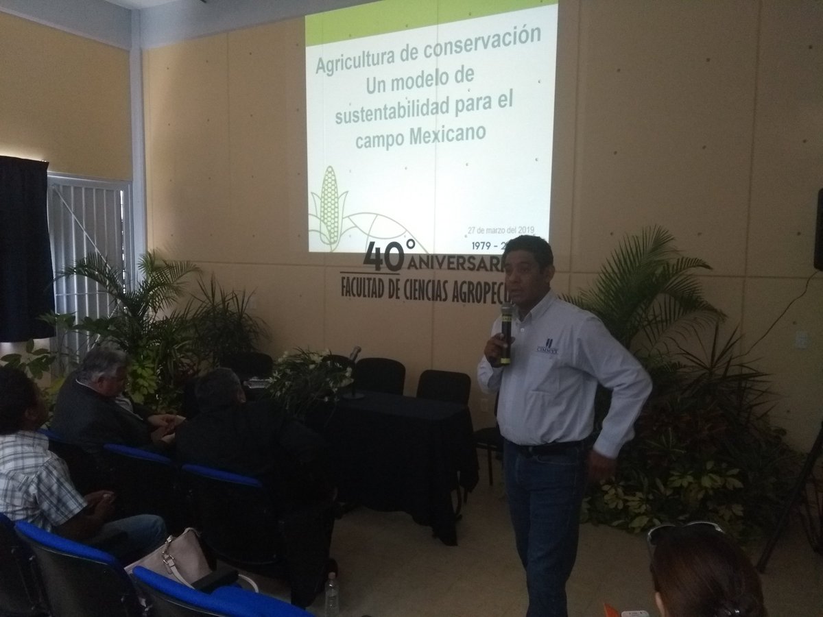 CIMMYThubpcto's tweet photo. Participación del Gerente del Hub PCTO Eliud Pérez Medel en el III Foro "Extensionismo en el Desarrollo Rural y la Seguridad Alimentaria" en la Facultad de Cienciad Agropecuarias de la UAEM #AlianzasSustentables #CIMMYTporMéxico https://t.co/vNnPdvC5z3