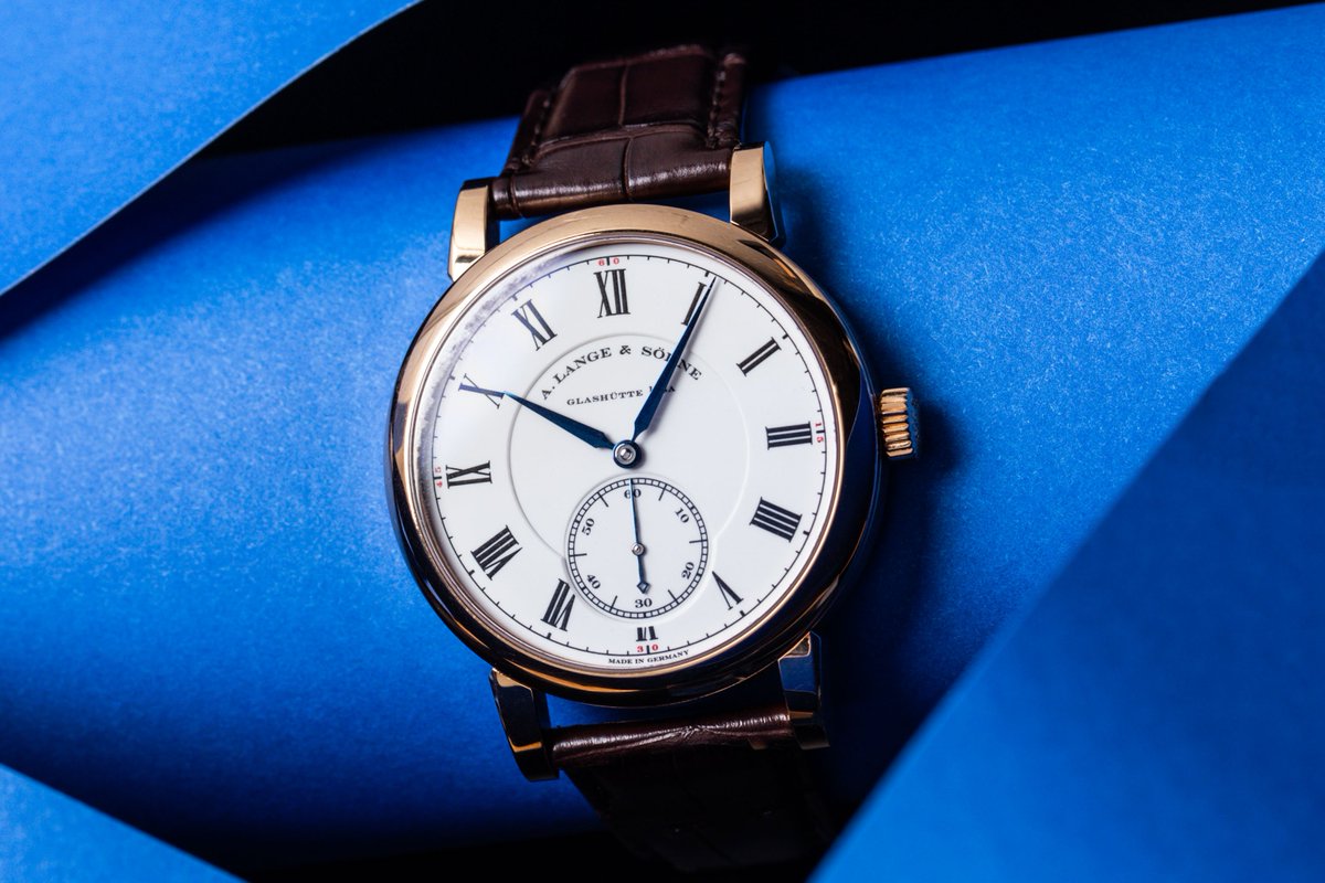 govbergwatches's tweet photo. 10 years in, made in 2009.
The #ALangeSohne Richard Lange Pour Le Merite Limited Edition 260.032.
(Pre-Owned).
Shop -> https://t.co/DfeCG9I3s5
Follow -> @GovbergWatches
#GovbergWatches #ALangeSoehne #AlligatorStrap
#WatchShot #WatchGeek #WatchEnthusiast #WOTD #WatchLove https://t.co/0DzAoJk2jf