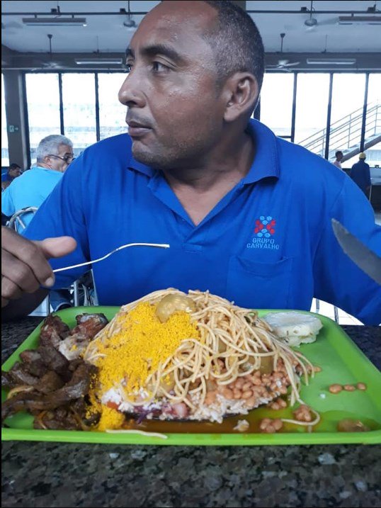 jhonzinhodj's tweet photo. Esse é o Seu João. Ele Trabalhou só 4 dias numa empresa no Maranhão. No quinto dia, ele foi demitido às 10 horas da manhã, antes do almoço.. Até hoje ele não sabe pq ele foi demitido.... 🤷🏻‍♂️🤷🏻‍♂️🤷🏻‍♂️🤷🏻‍♂️ https://t.co/hj9FHrRTX1