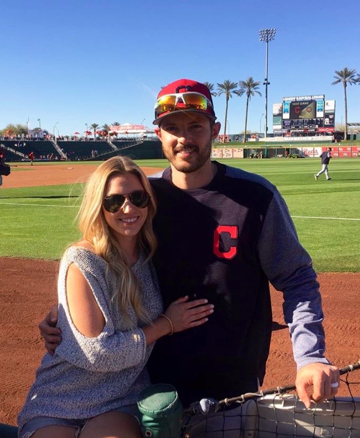 MSMsports's tweet photo. Welcome to the BIG LEAGUES @EZdoezit8 - @Indians OPENING DAY SS facing the @Twins ! From @DSHS_Baseball to @UEAthleticsBASE to @Angels to CLEVELAND! Congrats @kaitstamets &amp; @stametsjim too! An HONOR to be your agents! @wilsonballglove @sluggernation @adidasBaseball  #msmfamily https://t.co/YEfUTryQ3x