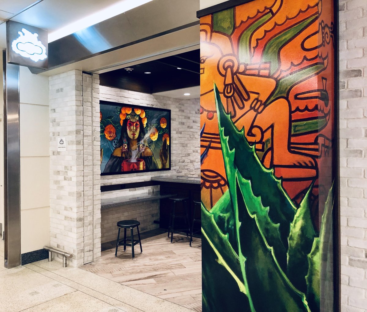 sarahs_foods's tweet photo. @DeColoresPilsen and @EinsteinBros are officially open in Terminal A at @fly2midway!  SSP America https://t.co/ljd99qAExN