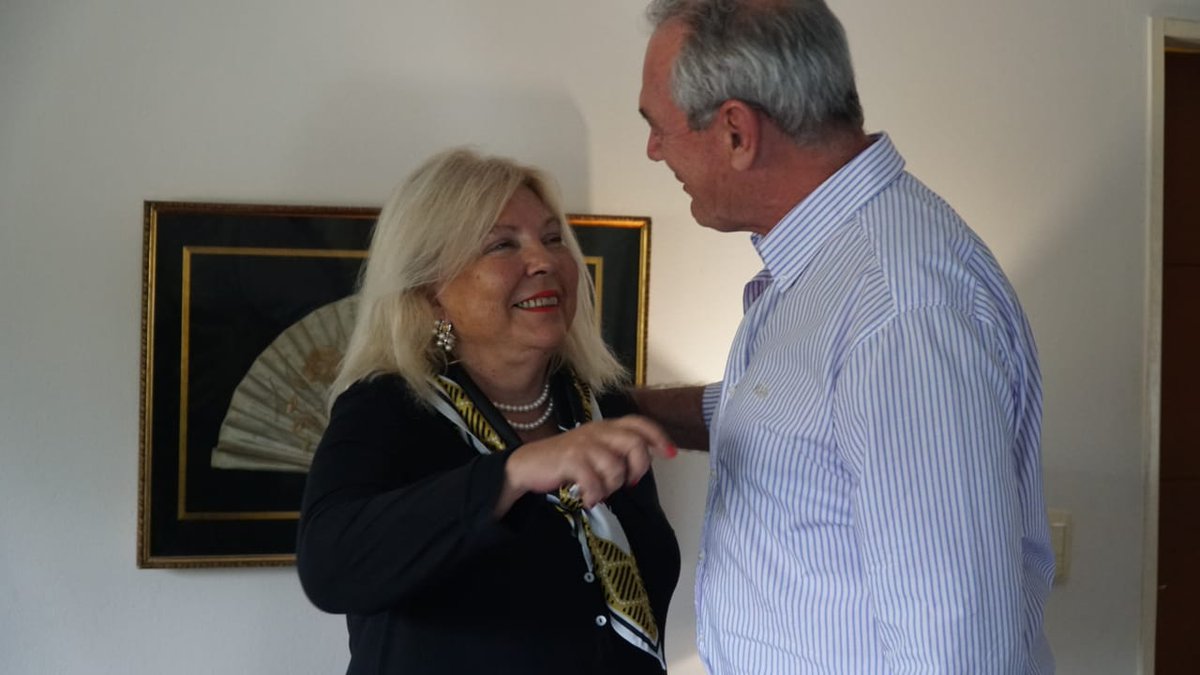 elisacarrio's tweet photo. Benedetti @atiliobenedetti va a ser el próximo gobernador de los entrerrianos.
https://t.co/dwnuPqTW4u https://t.co/isF2QVtkbm