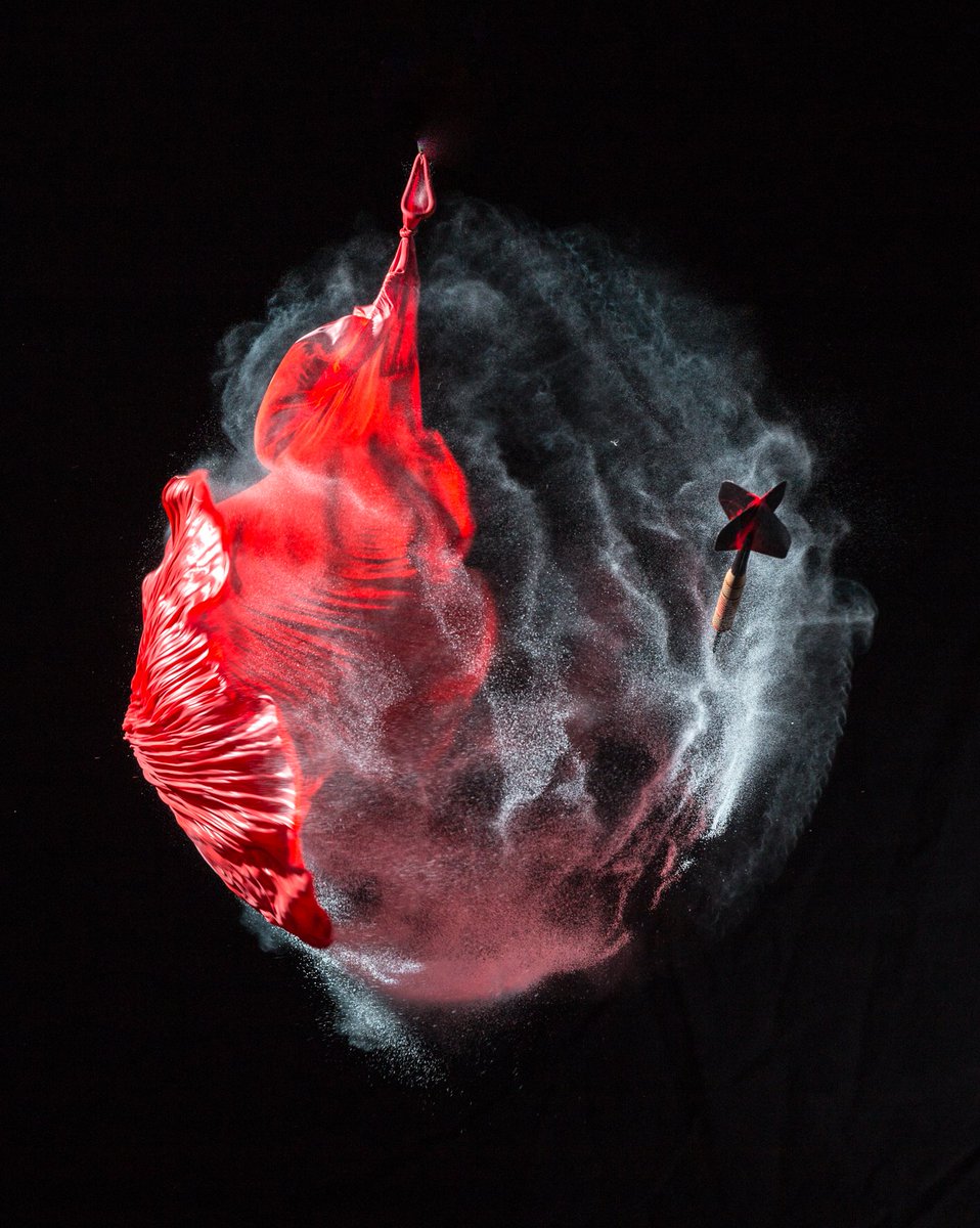 Sigma_Photo's tweet photo. @MiopsTrigger plus Sigma 70-200mm F2.8 Sports, plus high-speed flash setting, plus balloons and festive powder equals photos that really "pop"! https://t.co/uYNv7F6PGk #Sigma70200mmSports #MiopsRemotePlus https://t.co/BAULufIJ5l