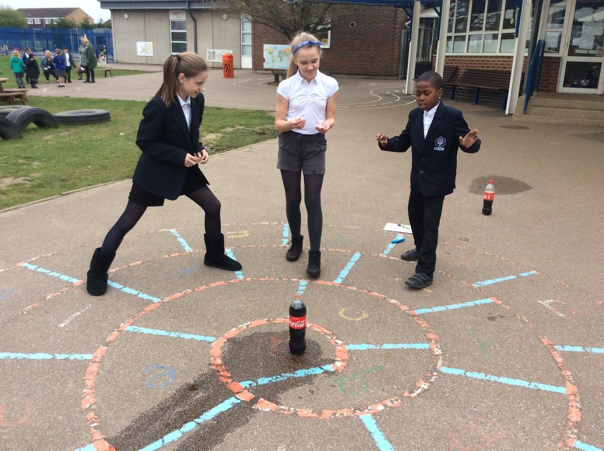 NET_Katherines's tweet photo. Y6 enjoyed their investigation today; controlling, charging and measuring variables. #motivatinglearning #meaningfuloutcome #inspiringlifelonglearners #NETKPAgrowingfuturegenerations #NETKPAnolimits https://t.co/FRy4GhgNvm