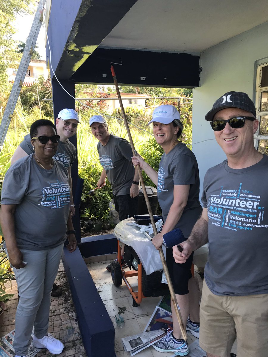 gedquinn's tweet image. Giving something back in Puerto Rico #Mercercares