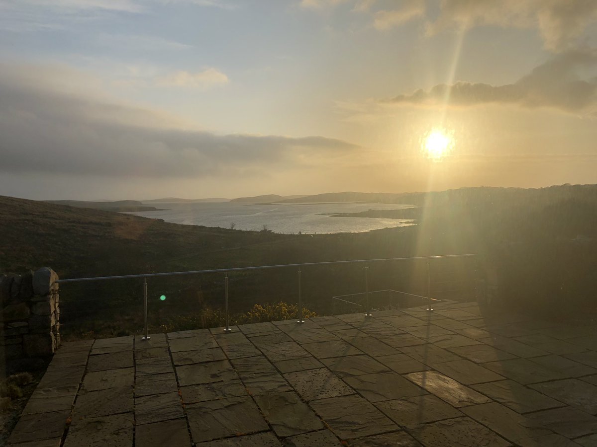 Enjoying a moment of reflection listening to #TheWildRover and smiling for the love I have for my friends &amp; colleagues in #Ireland. <a href="/AshokaIreland/">Ashoka Ireland</a> thanks again for inviting me to the team retreat ❤️ #socialentrepreneurship #wellbeing #change #community