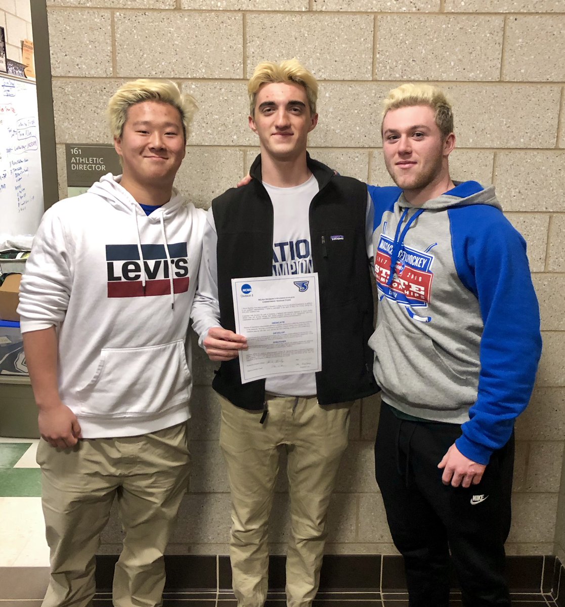 Congratulations to Kevin Buckley who signed his Letter of Commitment to play Hockey at Stonehill. <a href="/GoStonehill/">Stonehill Athletics</a> 
<a href="/MHSHockey1/">Marshfield Boys Hockey</a>