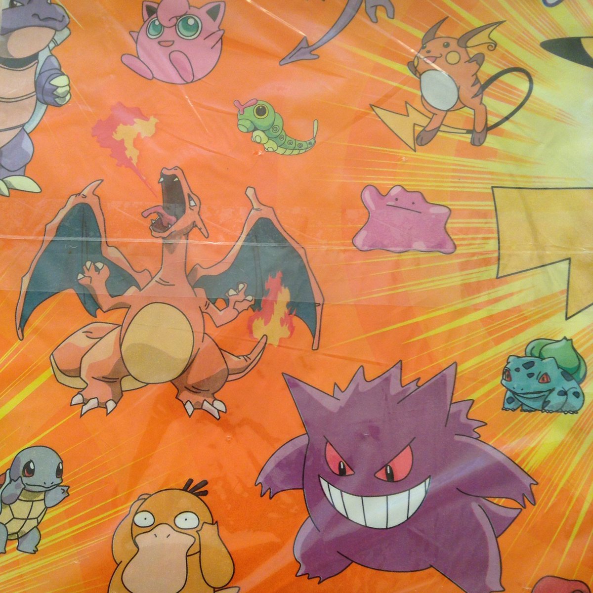 TheeSocialHour's tweet photo. Vintage POKEMON WRAPPING PAPER Gotta Catch Em All , Animated Art, Gift Wrap Paper, Party Supplies and Decor, 90's Cartoons, Kid's Birthday https://t.co/gopBLQlIMG #supplies #orange #no #cardmakingstationery #birthday #pokemonpaper #pokemonparty #wrappingpaper #90sgift https://t.co/39LyZXr8KU