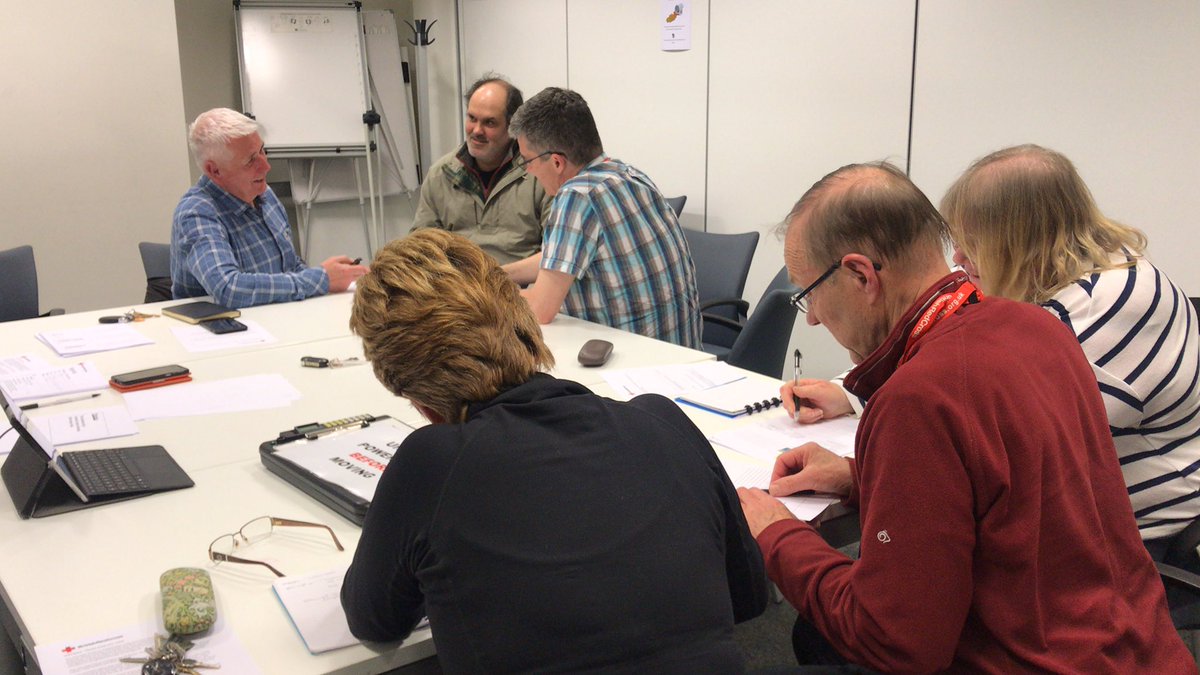 ThamesValleyER's tweet photo. #Reading team meeting tonight. Thinking hard about the quiz I’ve given them on our psychosocial &amp; resilience framework to enable us to support people #Irememberedtoaskconsentthis time #gdpr https://t.co/3XbVd4kLBo