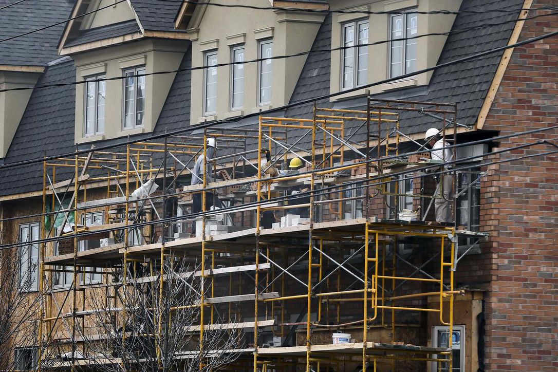 DiamondRealty_'s tweet photo. Featured today is one of The Star's latest articles on the Toronto Real Estate market, take a look using the link below!
https://t.co/vqaRi4GoBN https://t.co/RMc03hMSVy