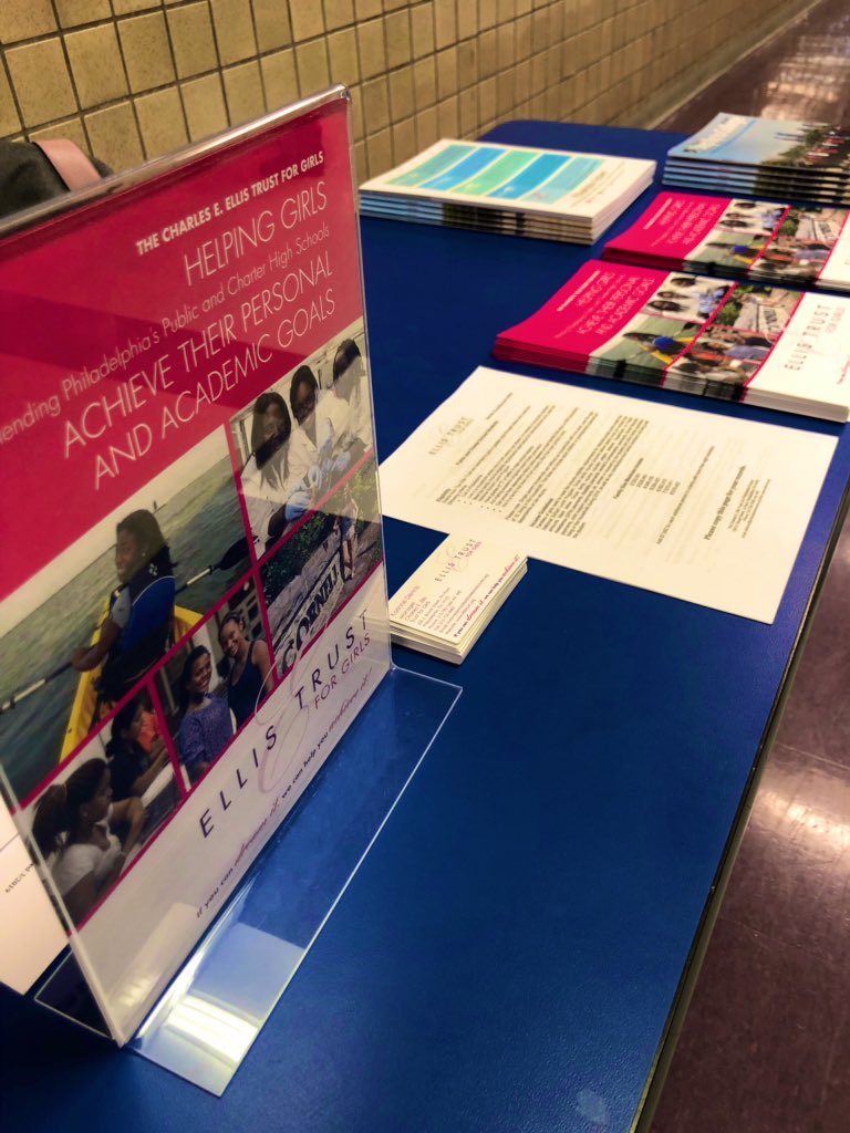 EllisTrust's tweet photo. Speaking to families at the Mastery-Shoemaker school today about the benefits of being an #EllisTrust #Scholar 📚📝 https://t.co/FJctC8bDFm