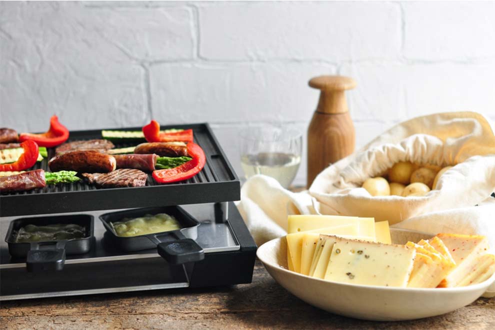 The Indıspensable Raclette Recıpe Of Swıtzerland  - magazish.com/2018/12/13/ind…