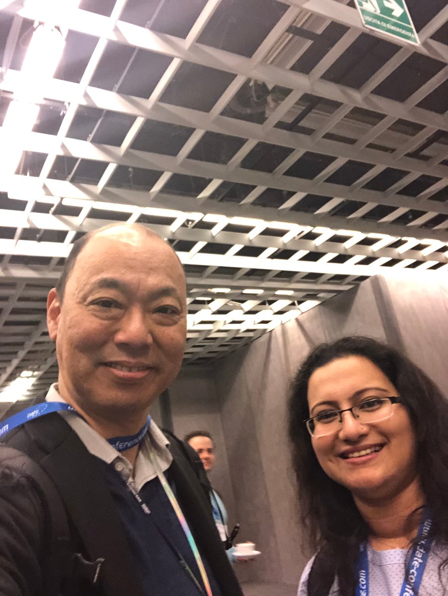 DARC_lab's tweet image. Farah presenting a poster at #DATEconference in Italy and meeting Wakabayashi-san @NEC