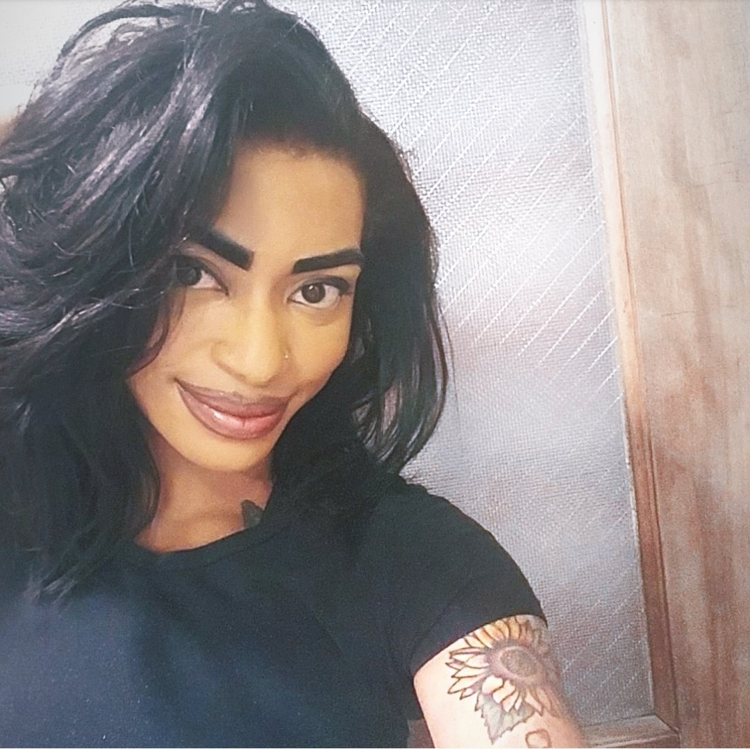 AvishaiEl's tweet image. Eyes look maleficent lol, but I promise I am cruelty free wearing #thrivecausemetics #crueltyfree #vegan lippy 💋🖤💄

#lifestyleblogger
#lipstick
#scorpioeyes (not my sun, just one of my dominants)
#naturalhair