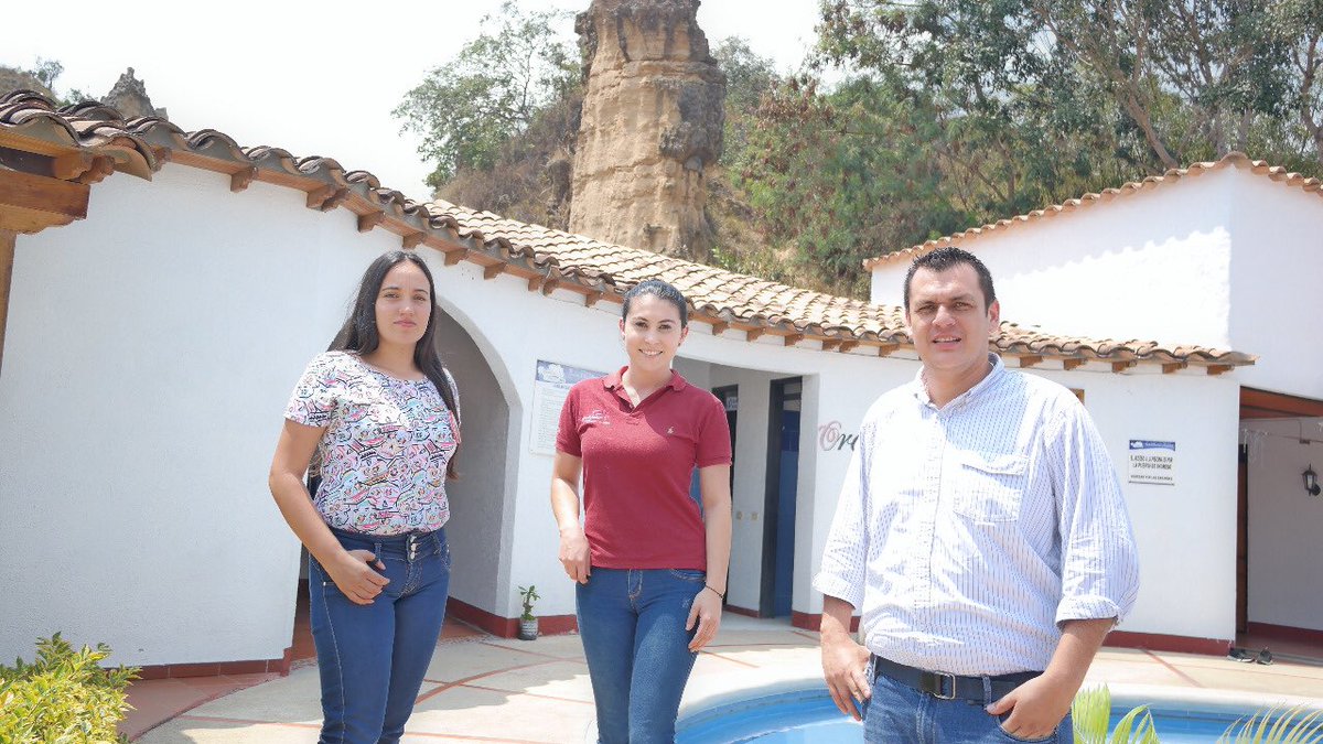 situr_nds's tweet photo. Nuestro equipo trabaja día a día por el turismo de nuestro departamento, obteniendo información esencial para el sector turístico de Norte de Santander. @fonturcol @CiturCol @jpfrankym @KrolFajardo https://t.co/jUR15w9OxE