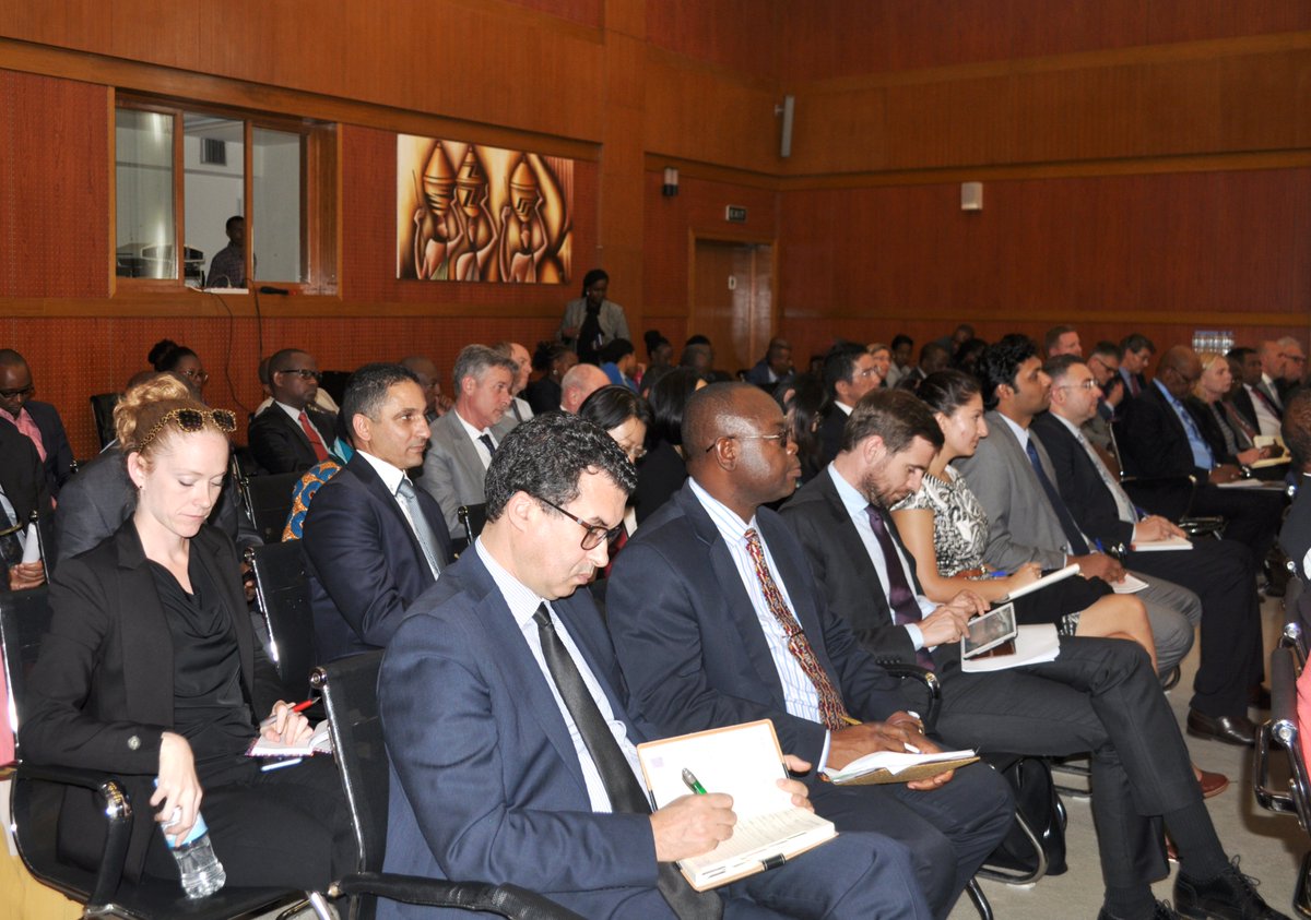 RwandaMFA's tweet photo. Rwanda’s Minister of Foreign Affairs, Dr. @rsezibera briefed members of the diplomatic corps on #Rwanda’s current affairs and upcoming events in the country. https://t.co/ApTP76gGIS