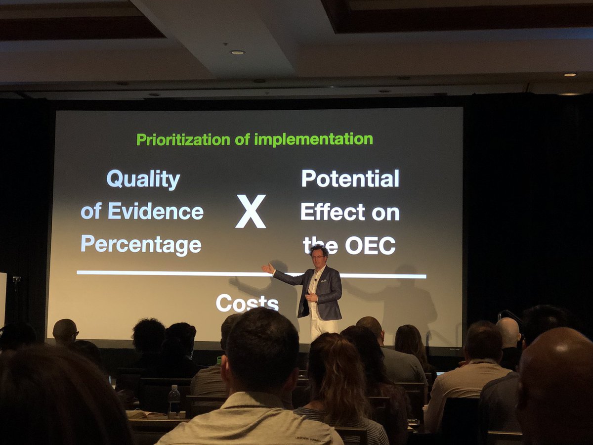 SabraB123's tweet photo. Would love to see @tonw give this talk next year! #cxllive https://t.co/O7eefmnVZs