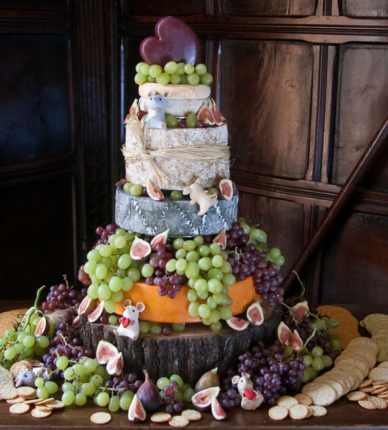 Godminsterfarm's tweet photo. What cheese wedding cake is complete without a little #Godminster and a lot of biscuits? 😍 

Thank you to Couture Cakes for sharing this fabulous photo, we love the adorable sugar mice! 🐭 #WeddingHour

Get your very own Godminster cake topper here: https://t.co/gNpO45Bs8K https://t.co/0PC7Z165Mq