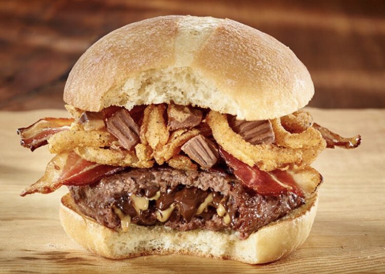 ANGUS_REALTY's tweet photo. @timandsid.   Bacon onion burger infused with Reese peanut butter cups. https://t.co/1mfjiGFYje