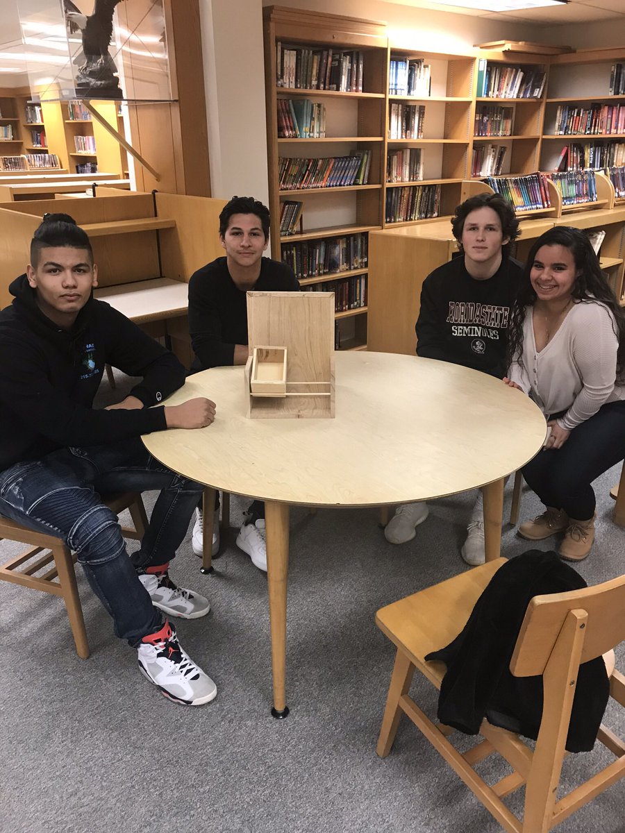 ndbauer10's tweet photo. What a fun way to start your morning! High school students coming to the middle school to present their Lego Box Prototype @SASD_IV @SASD_SAHS https://t.co/nYxV5xJcMR